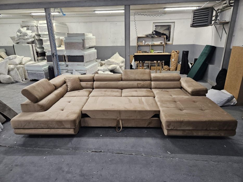 Narożnik U z funkcją spania Regulowane zagłówki i pojemniki