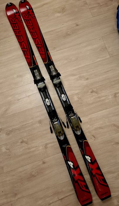 Narty zjazdówki Fischer RX4 carbonowe