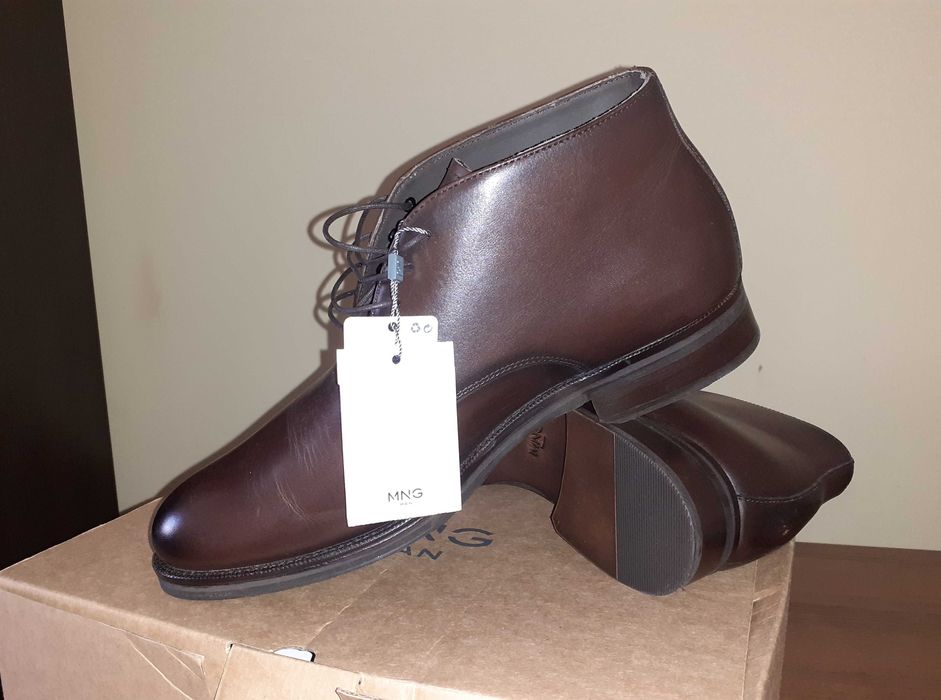 ЧЕРЕВИКИ шкіряні, демісезонні, р.42. Нові