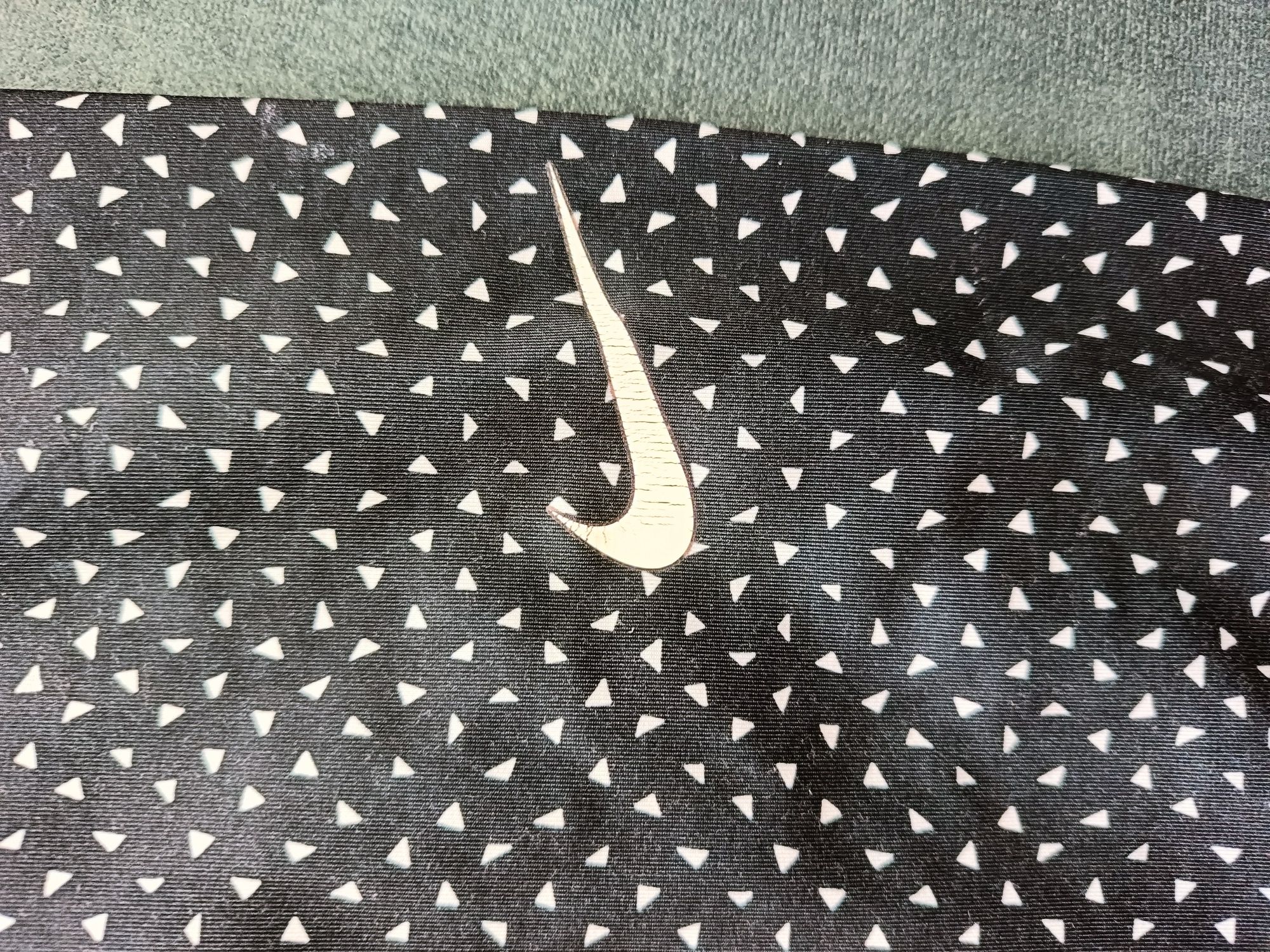 Leginsy za kolano Nike rozmiar s