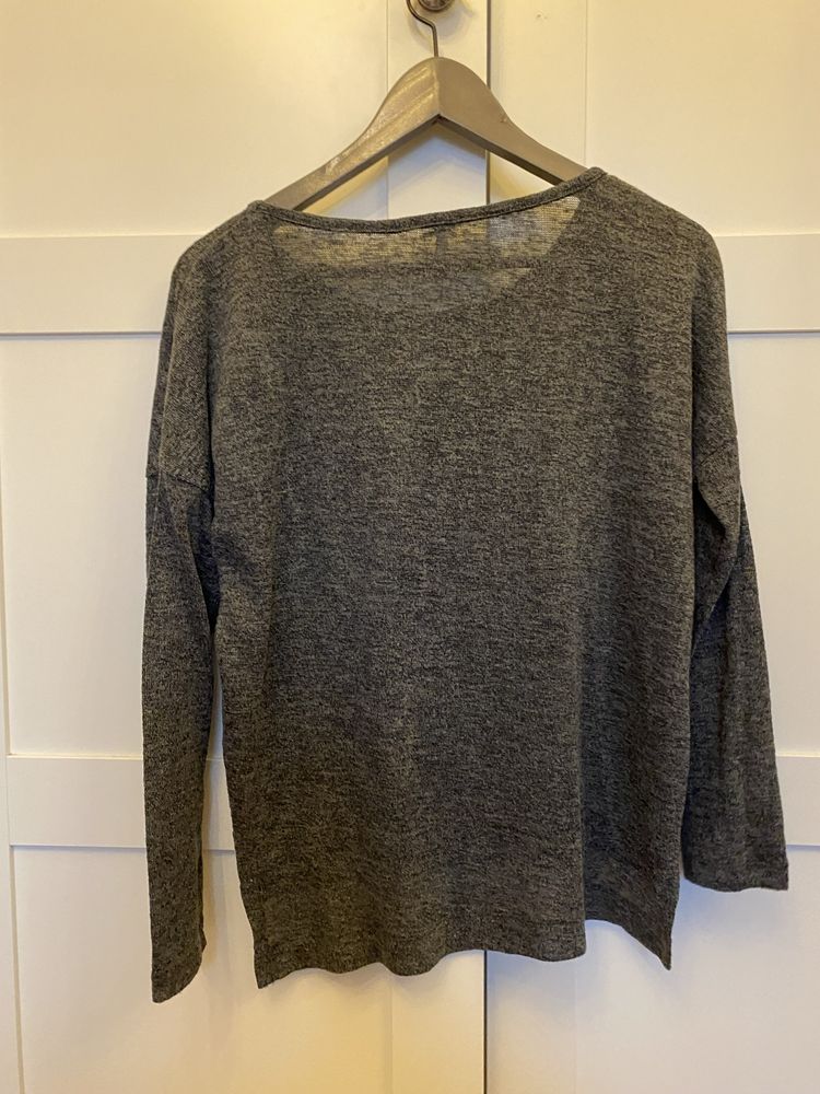 Bluzka/bluza Stradivarius.