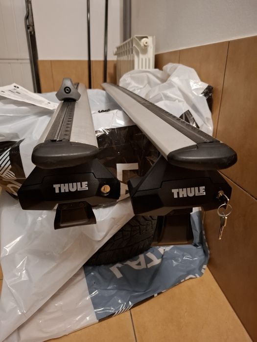 Bagażnik dachowy toyota corolla sedan thule belki poprzeczki relingi