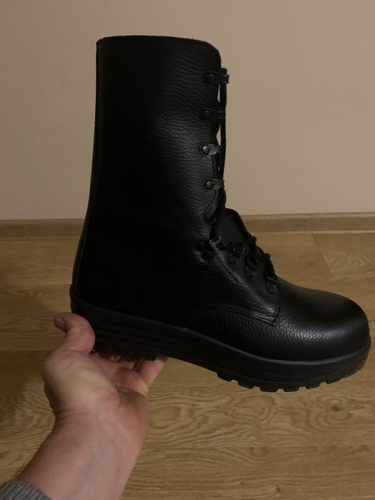 Швейцарскі берці,шкіряні нові