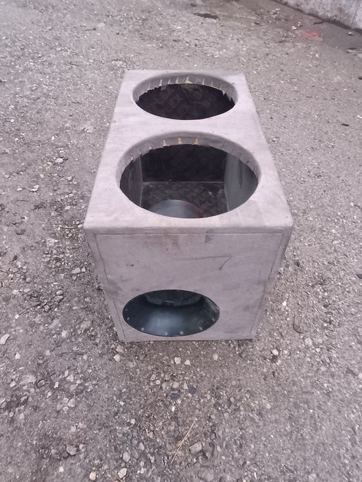 Продам короб под саб