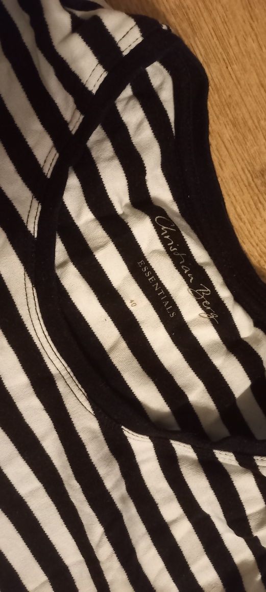 Koszulka damska rozmiar M/L w paski
