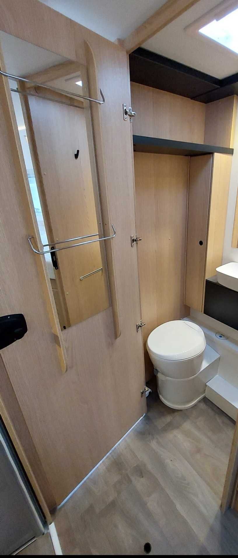 Wynajem / wypożyczanie / wypożyczalnia kampera kamperów kamper kampery