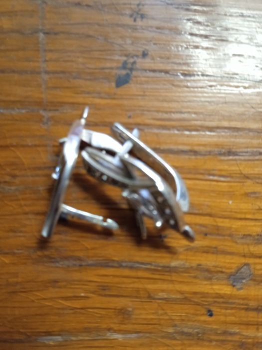 Серебряные серьги с белым цирконием