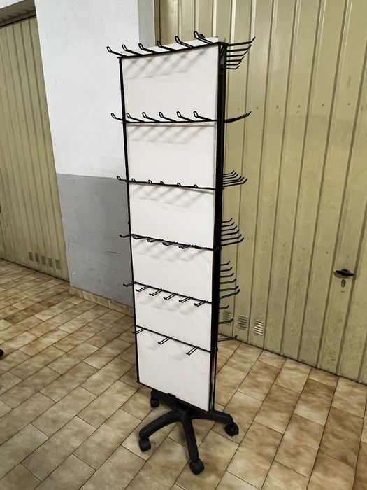 Expoistores metalicos