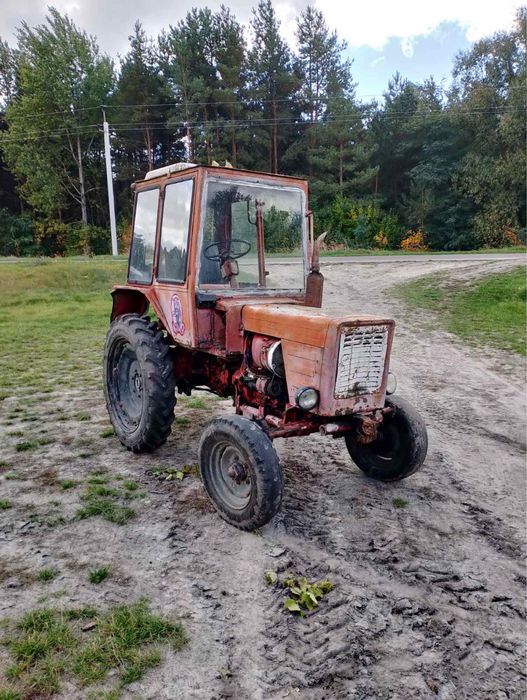 Продам трактор  Т-25