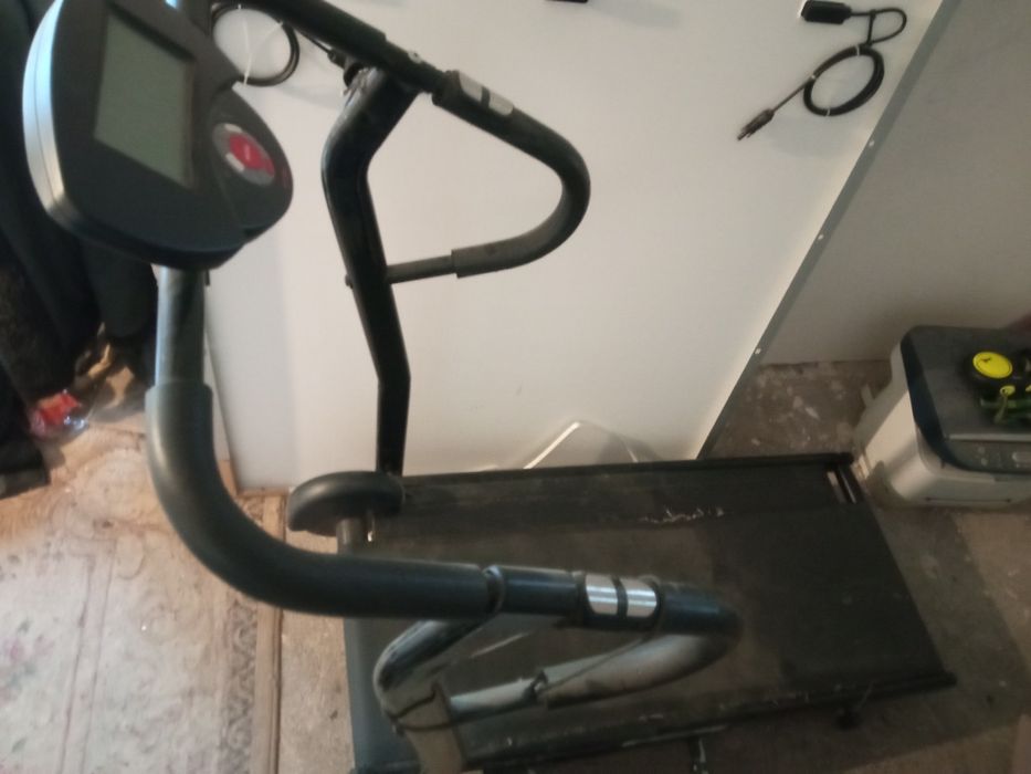 Беговая дорожка механическая