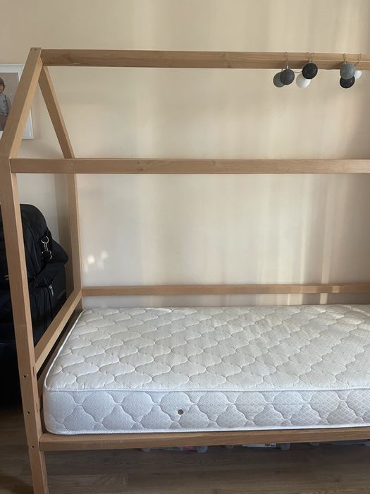 Кроватка домик ( ліжко ikea) матрац jusk 200*90