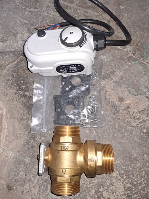 Siłownik obrotowy MVS216 230v controlli + zawór kulowy 3 drogowy AB