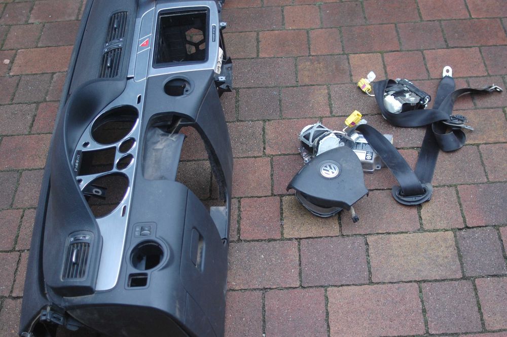 Kokpit deska rozdzielcza zestaw VW Passat B6 kombi