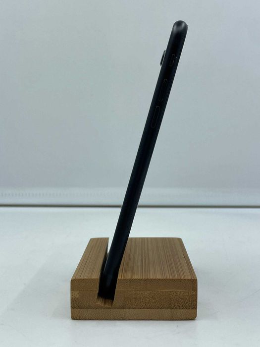 iPhone SE 3 64GB Midnight ГАРАНТІЯ 6 Місяців МАГАЗИН айфон