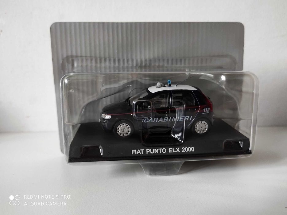 Fiat Punto ELX 2000 Carabinieri DeAgostini 1:43