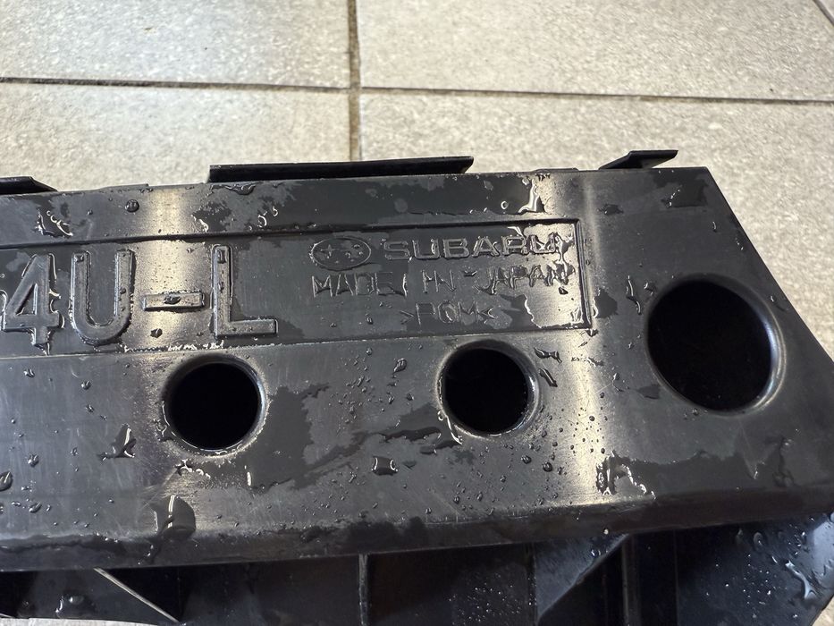 Продам Крепление(кронштейн) бампера заднего левое субару легаси 24U-l