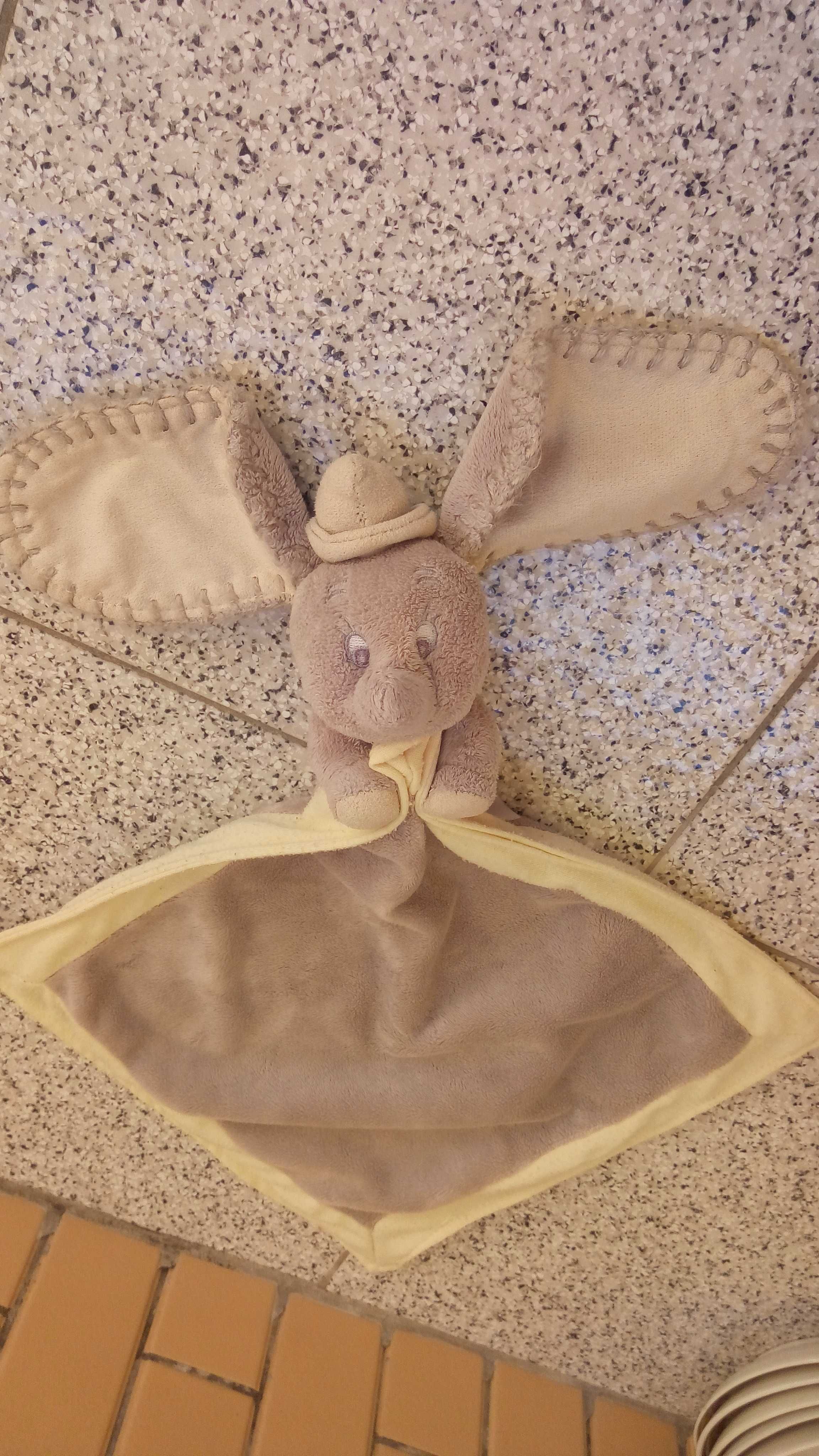 Dou dou para bebé e brinquedos