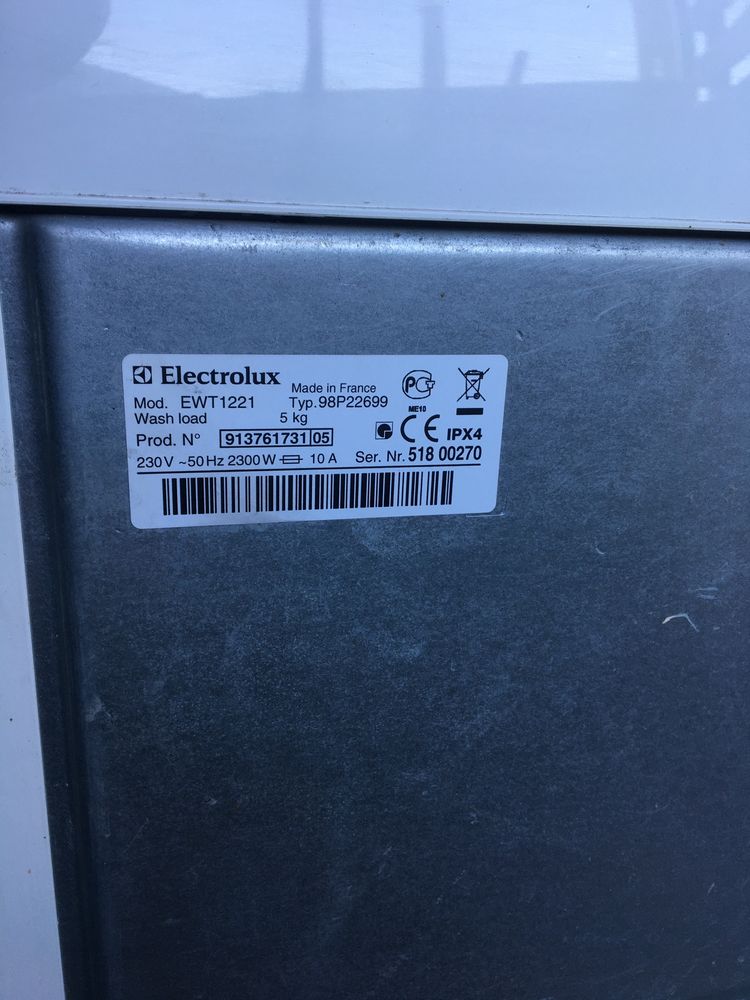 Пральна стиральная машина Єлектролюкс Elektrolux