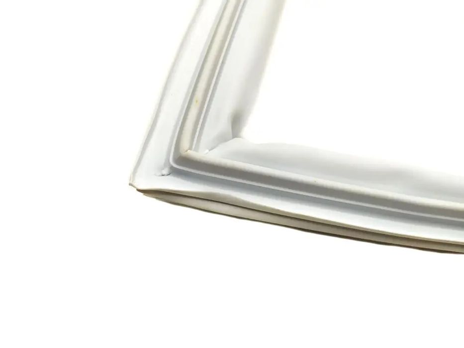 РЕЗИНА Ущільнювач уплотнитель резина гума на морозильну камеру LG ADX7