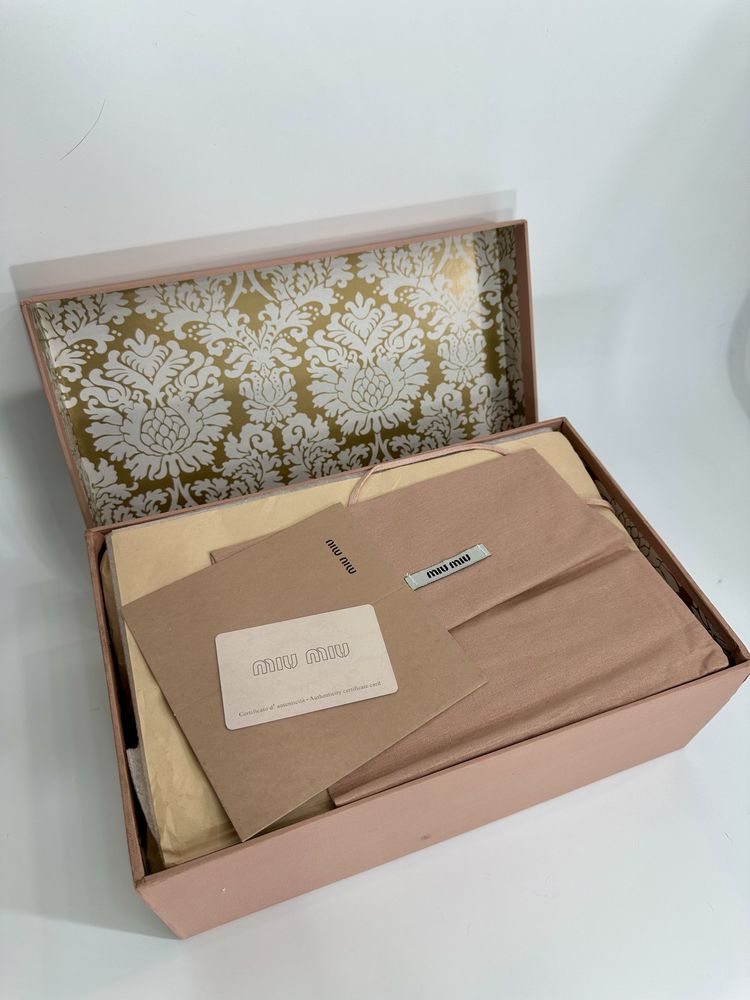 Лофери Miu Miu з овчиною 40