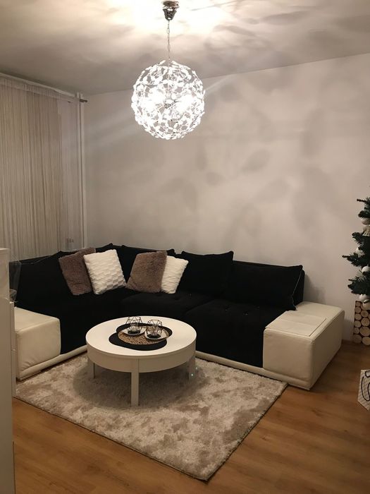 Lampa wisząca kula zdobiona kryształami