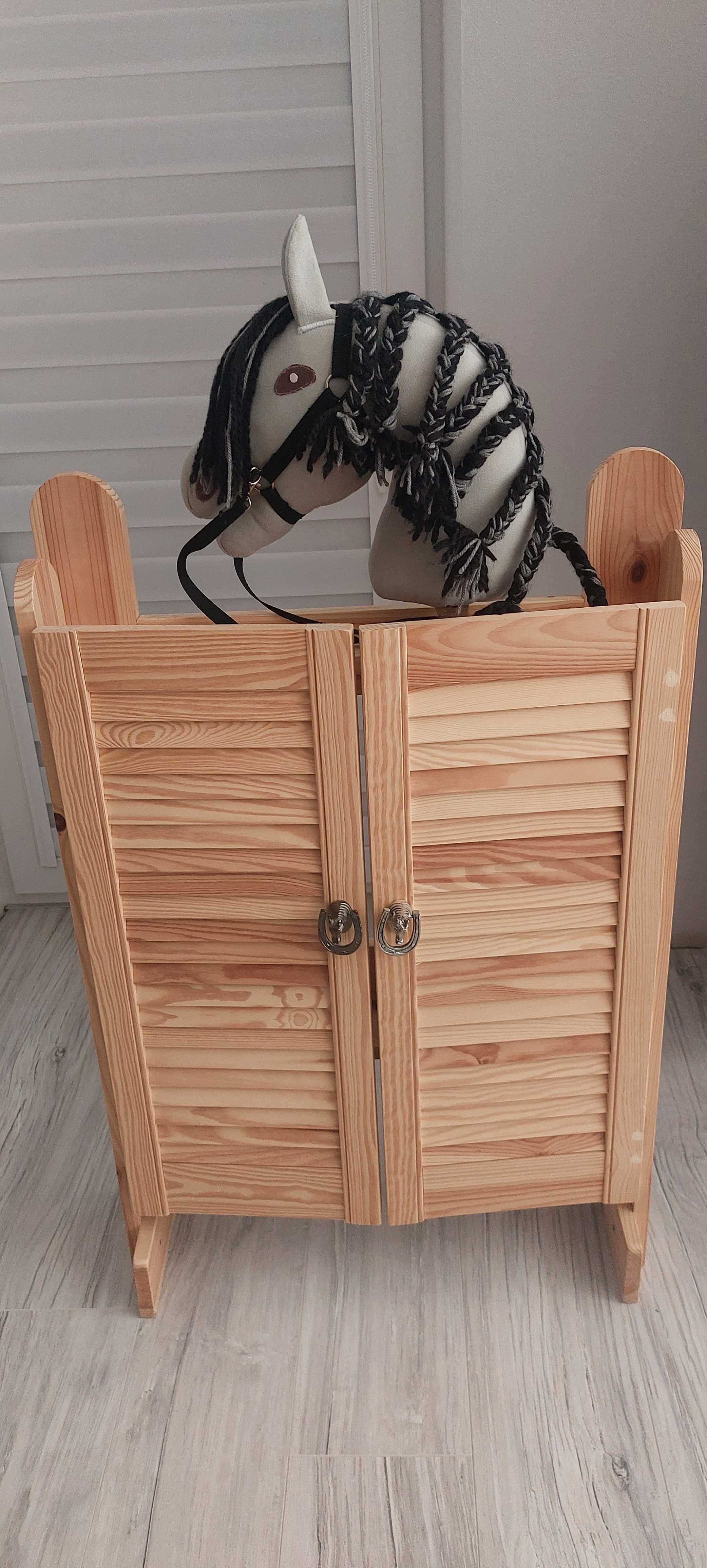Hobby horse koń stajnia