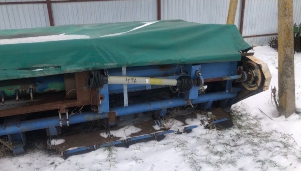 Жатка КМС-8, кукурудзяна жниварка на комбайн КЕЙС, CASE 2388, 2010 р.