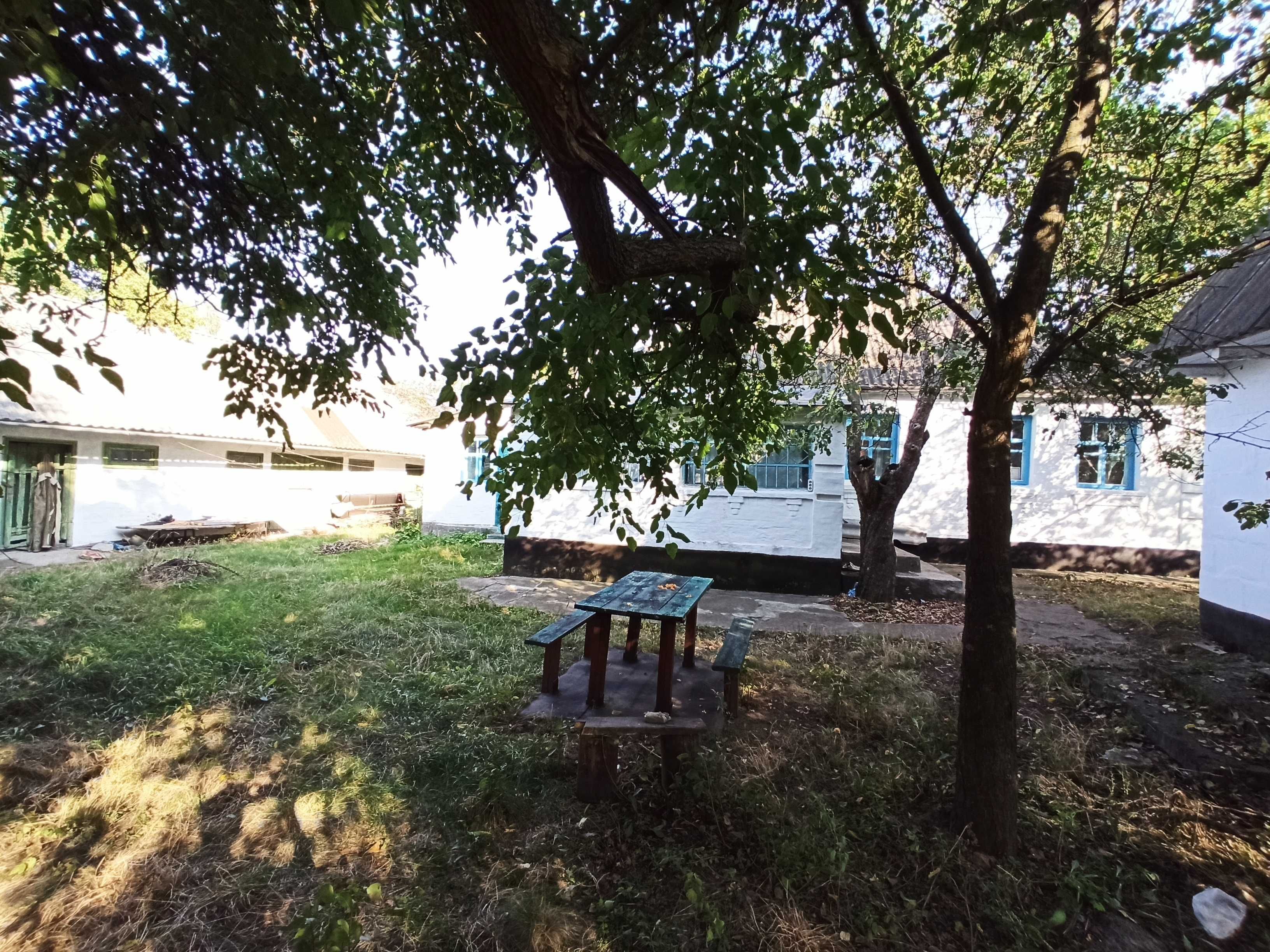 Будинок в селі Яблунівка