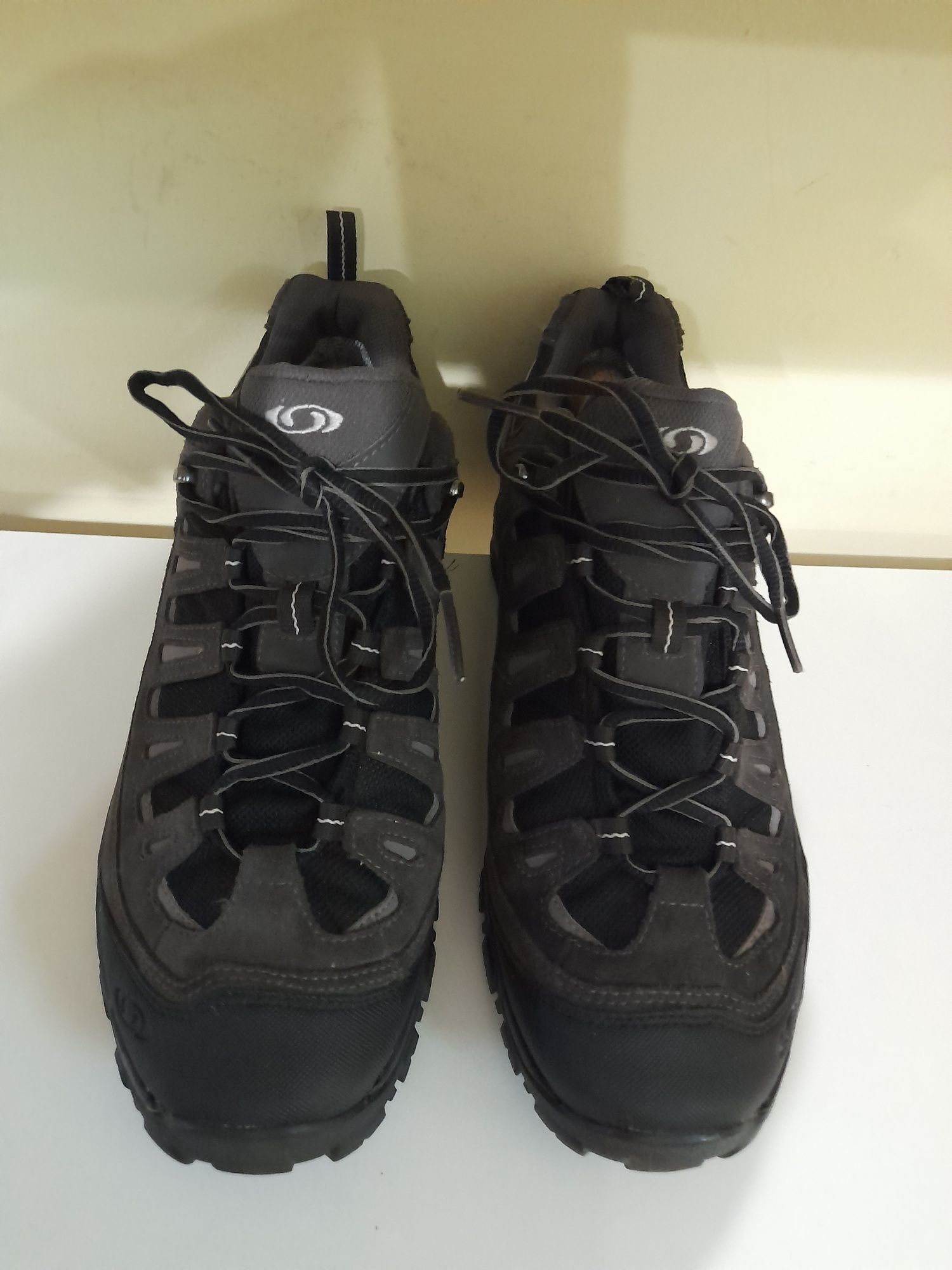Оригинал Salomon Gore-Tex трекинговые кроссовки 46( 29,5 см )
