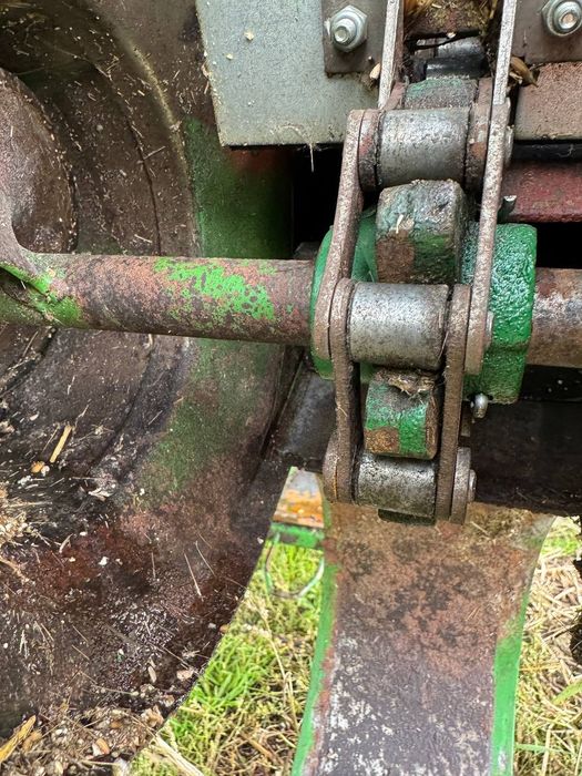 Комбайн свіжопригнаний John Deere 1052