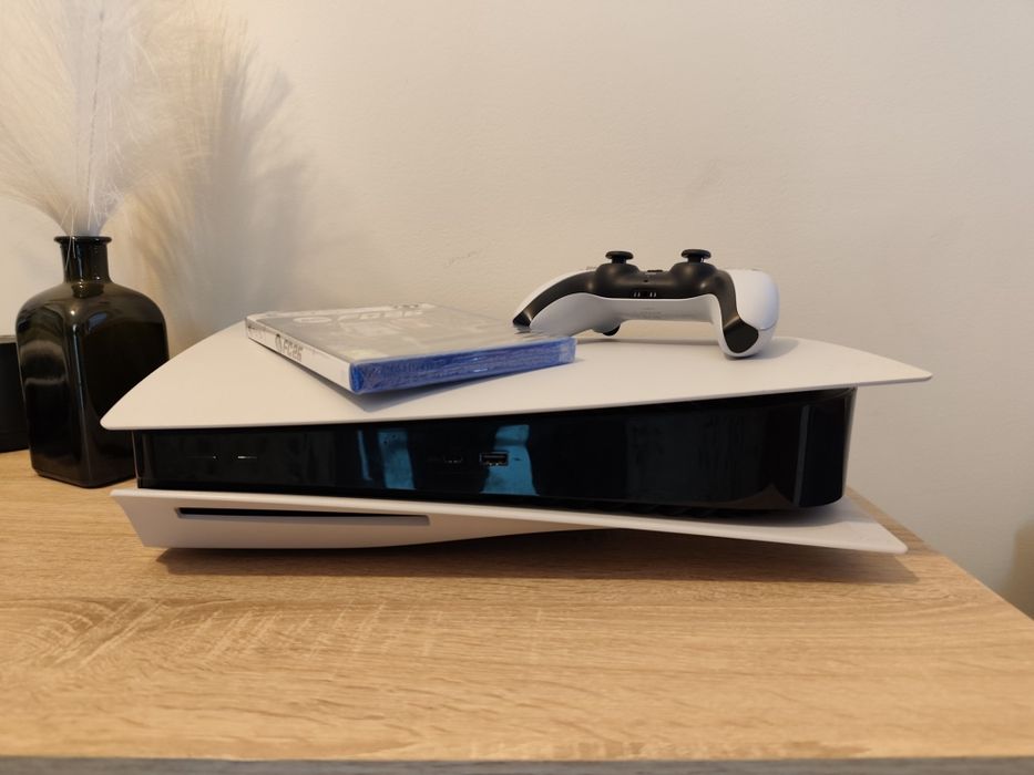 PlayStation 5 Fat versão 825GB Disco