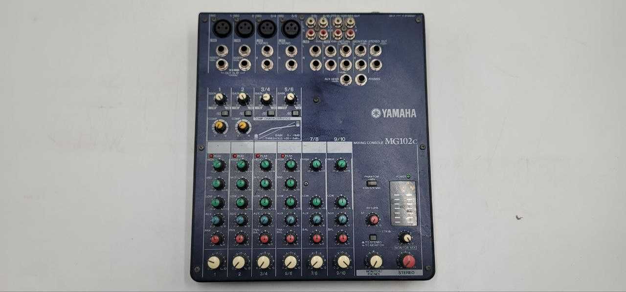 Микшерный пульт Yamaha  MG 102С