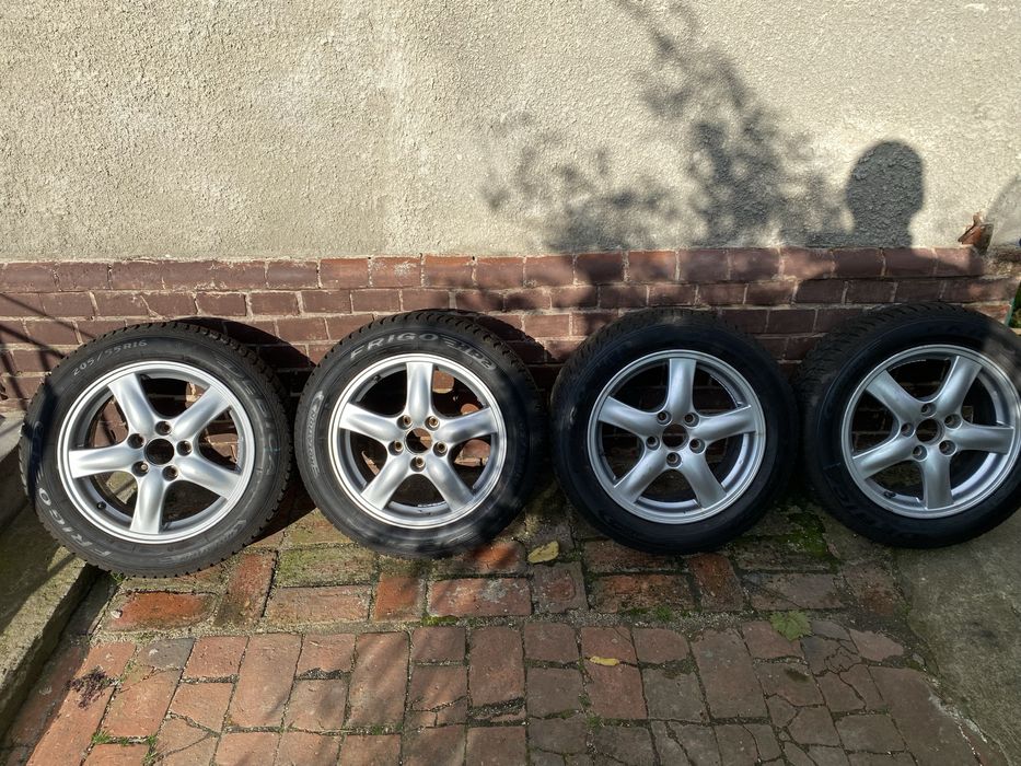 Felgi aluminiowe 16 Honda Accord z oponami Dębica Frigo HP2 205/55