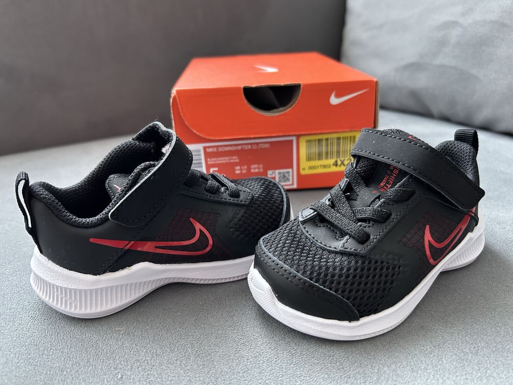 Buty Nike Downshifter 21