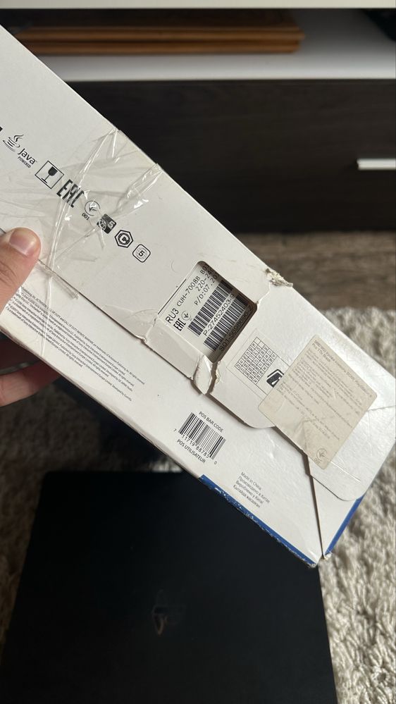 Sony Playstation 4 Pro 1 TB с дисководом + detroit