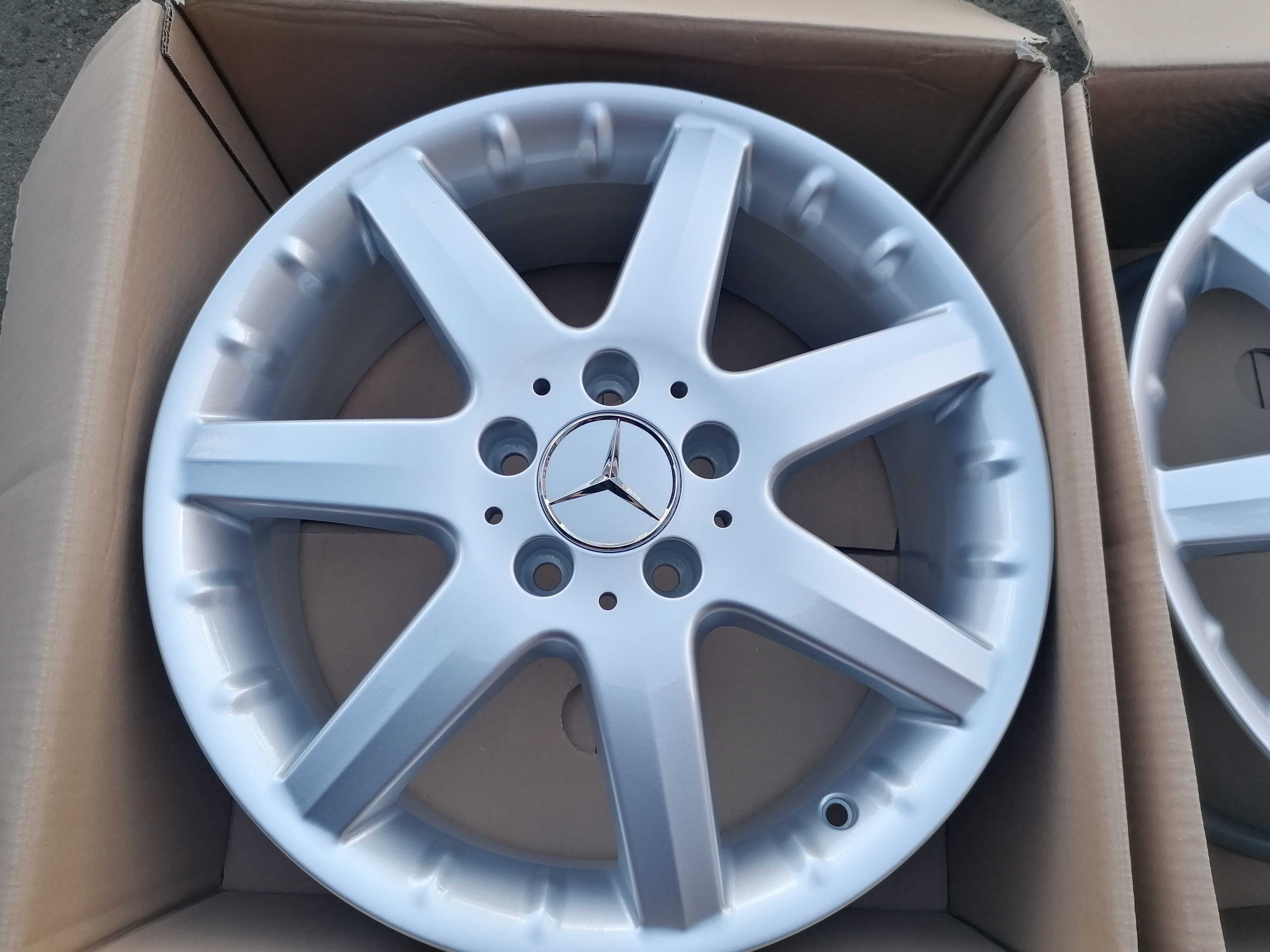 Nowe oryginalne 17" mercedes a klasa w169  a169 b klasa 4szt