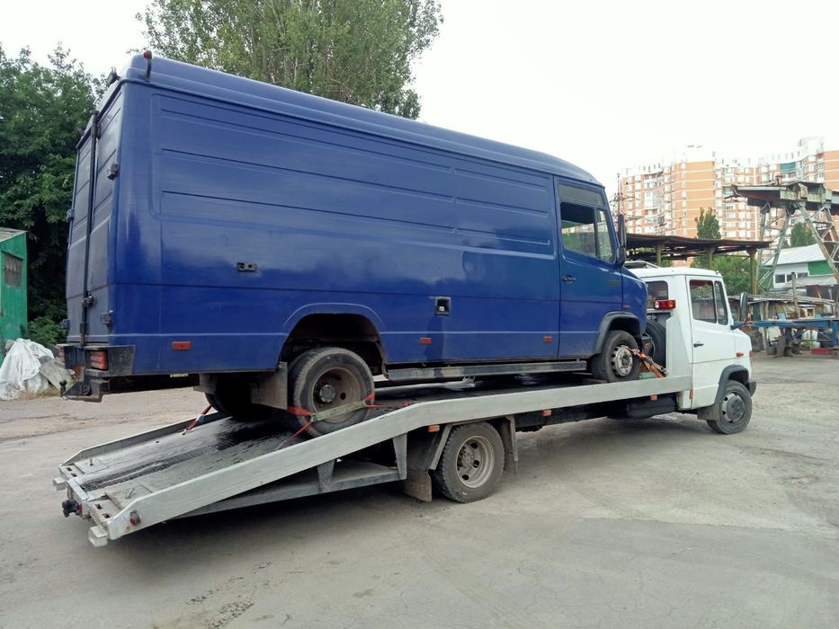 Продам Эвакуатор Мерседес варио 814 євакуатор варіо vario