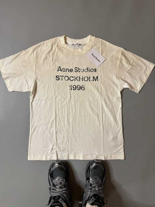 футболка acne studios акне