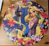 Zaplątani TANGLED puzzle okrągłe + książeczka