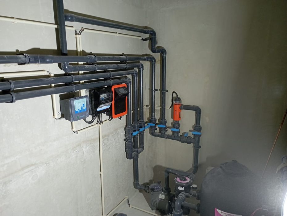 Manutenção e reparação de piscinas