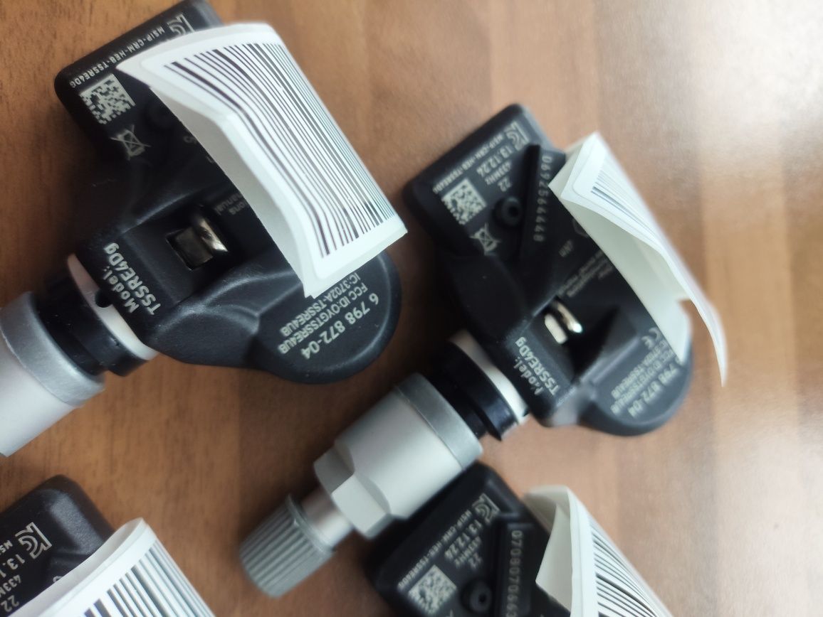 Nowe czujniki ciśnienia w kole tpms świeże bmw F10 f11 6 f12 X1 e84 x3