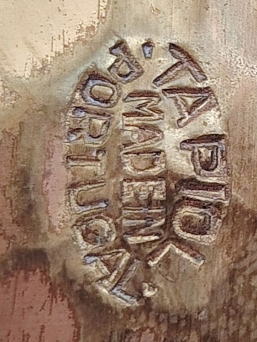 Cesta em Latão para Revistas