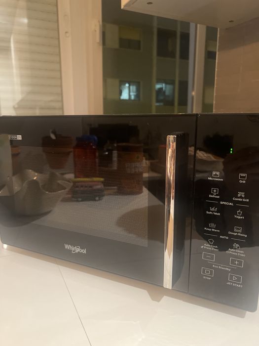 Micro-ondas WHIRLPOOL MWP 253 B (25 L - Com Grill - Preto)