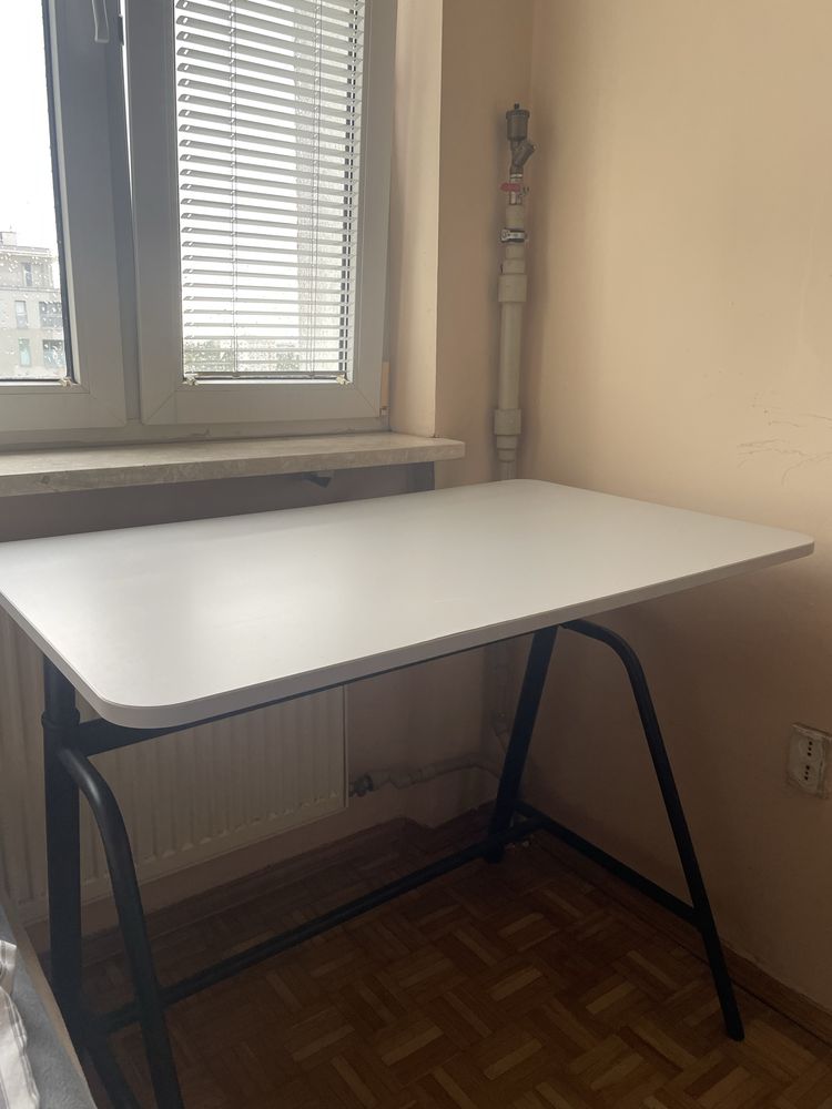 IKEA GLADHÖJDEN biurko regulowane do pracy na stojąco
