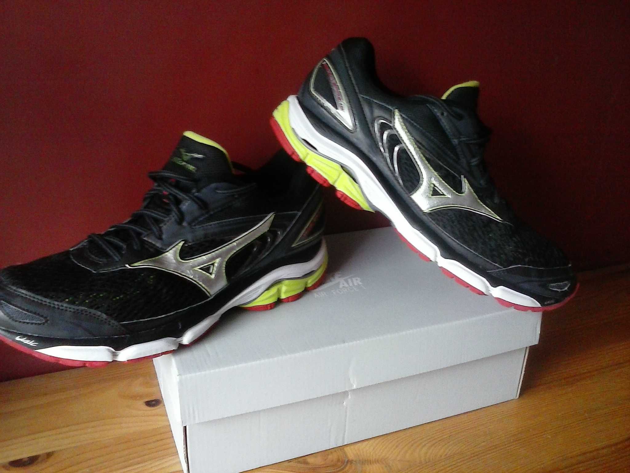 Buty Mizuno Wave Inspire 13. OKAZJA !