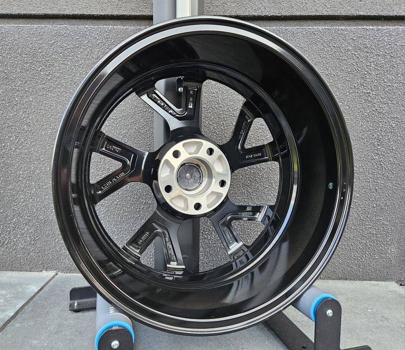 VW T-Cross 16 " Nowe 5x100 Taigo Tcross Felgi Czarne Alufelgi