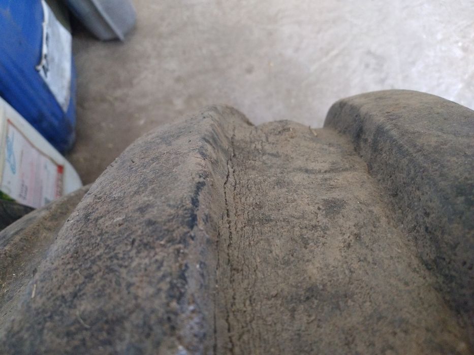 Продам колеса Continental 12.5/80 18 до комбайна Class dominator 86