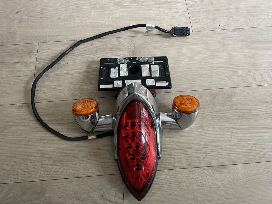 Lampa tylna Indian Chief Chieftain Springfield Roadmaster