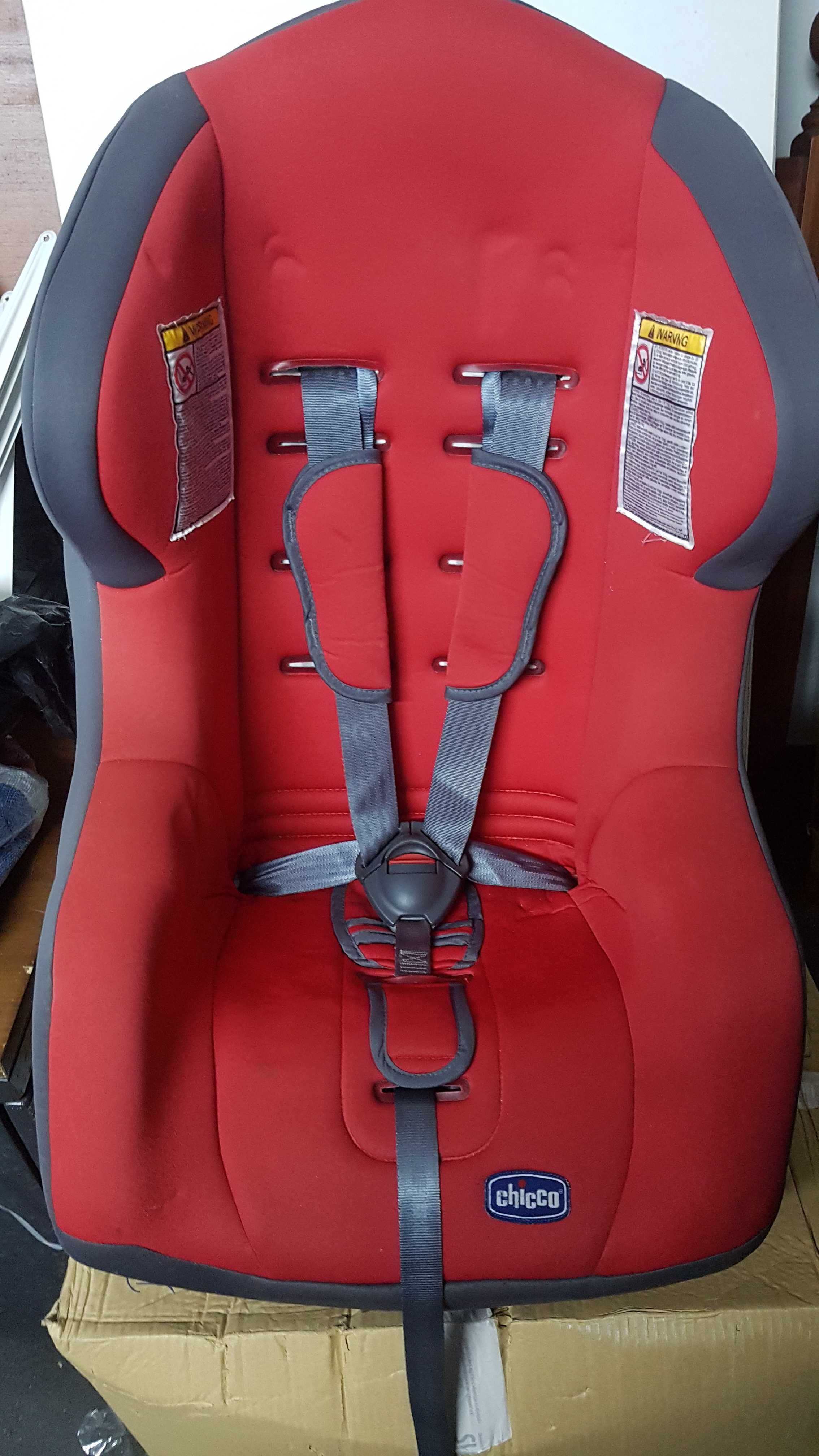 Cadeira de bebé auto