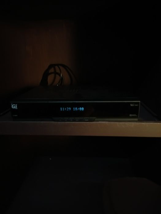 VU+Uno Спутниковый тюнер+IPTV